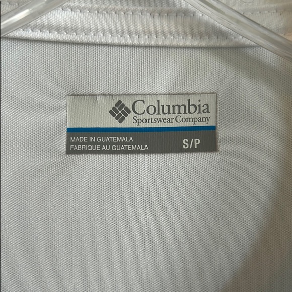 *SOLD* Columbia White Men's Shirt, Size Small - Picture 2 of 9